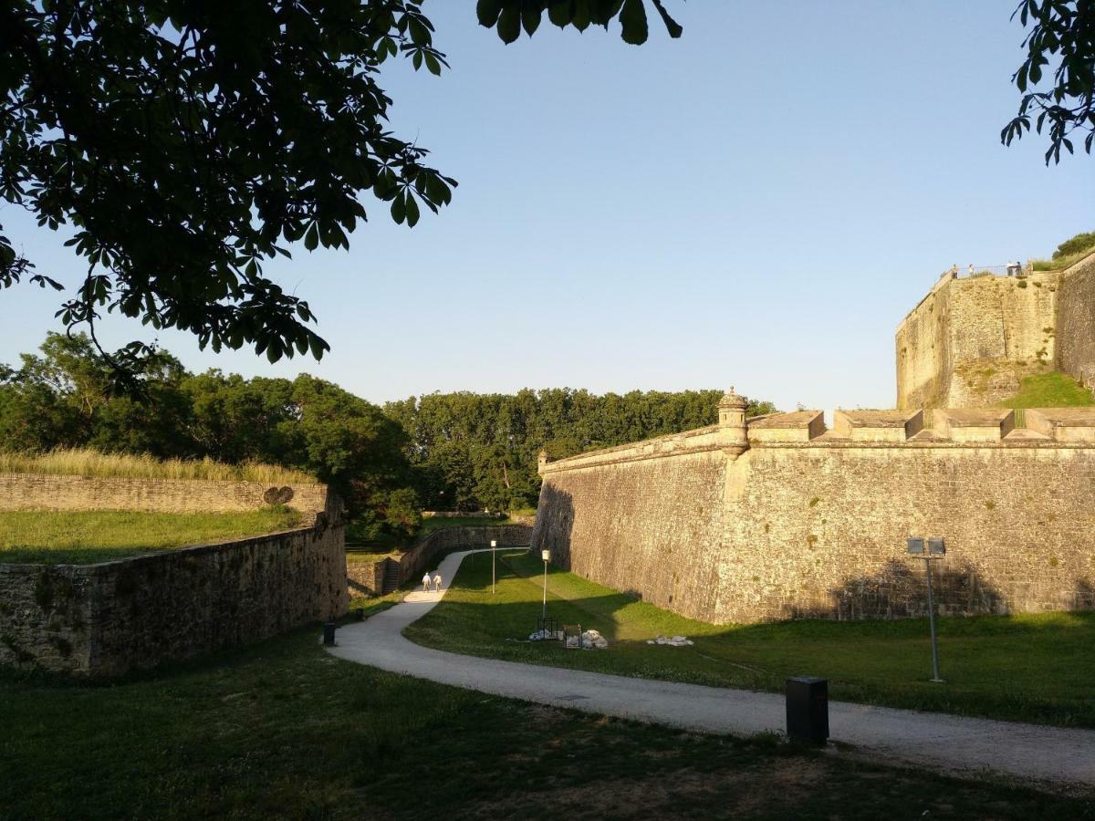 El Mirador De La Cuesta De Santo Domingo Lägenhet Pamplona Exteriör bild