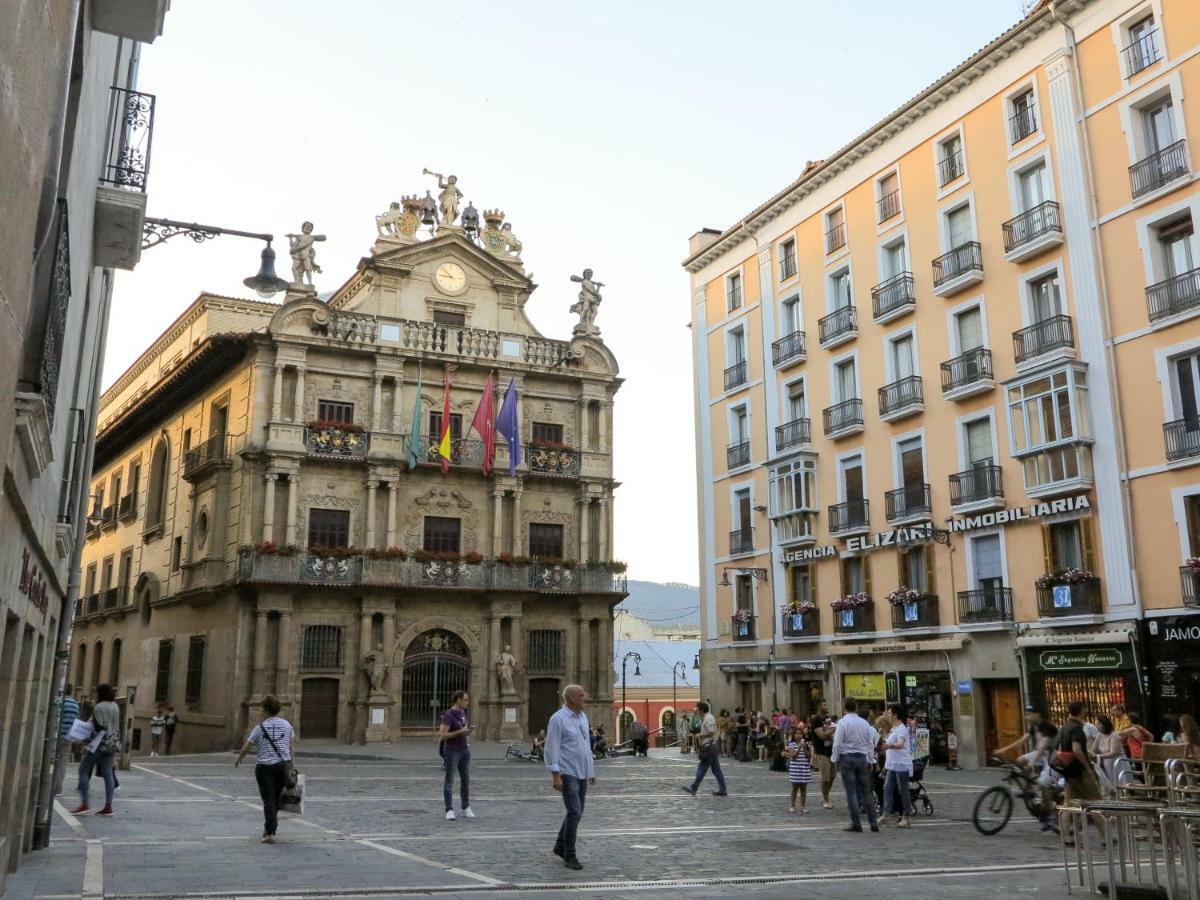 El Mirador De La Cuesta De Santo Domingo Lägenhet Pamplona Exteriör bild